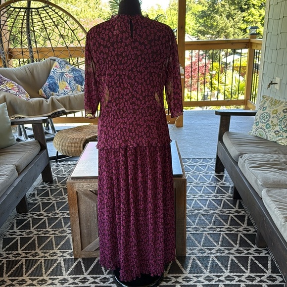 Sylvester | Floral Pleated Skirt Set - Picture 5 of 7